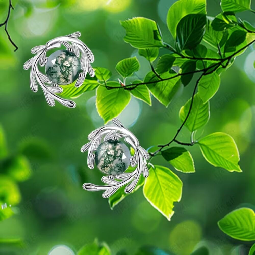 925 Sterling Silver Agate Stud Earrings.
